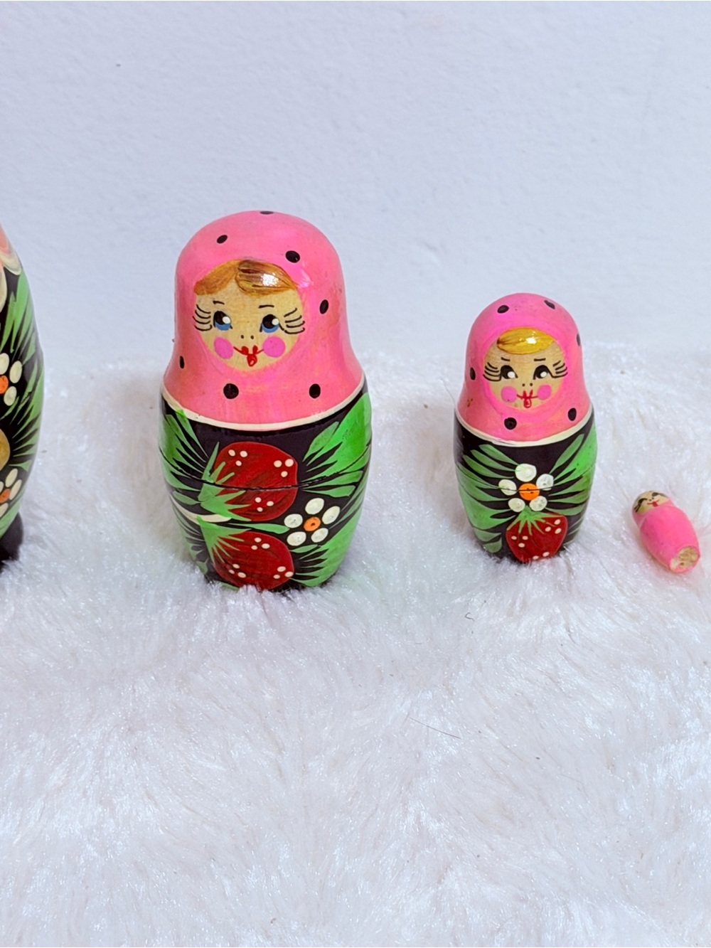 Pink Hand-Painted Matryoshka Nesting Dolls - Picture 4 of 7